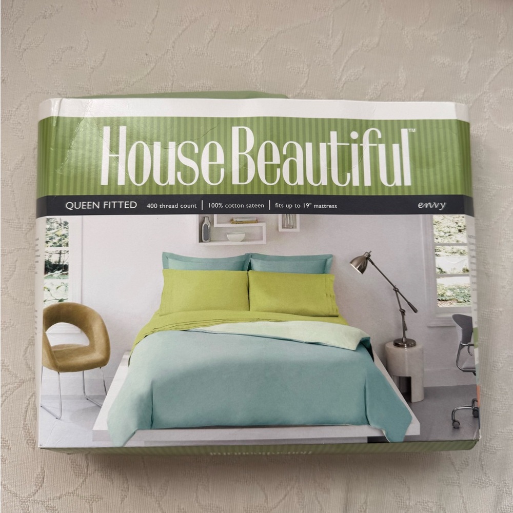 House Beautiful Queen top bed sheet, 100% cotton. Brand new. Sage color